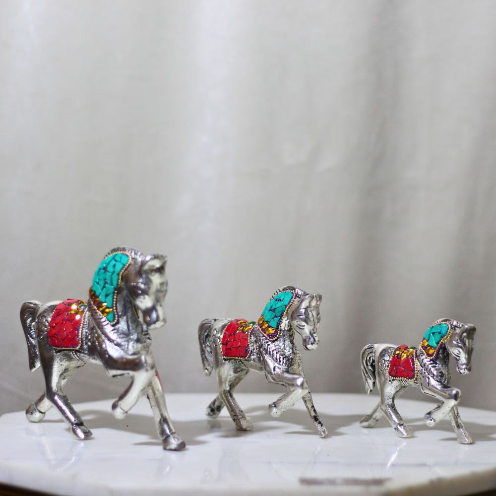 Metal Stone Horse Figurine — Set of 3 | Handcrafted Decorative Showpiece