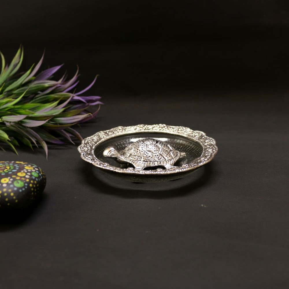 Tortoise Plate – Silver Glass