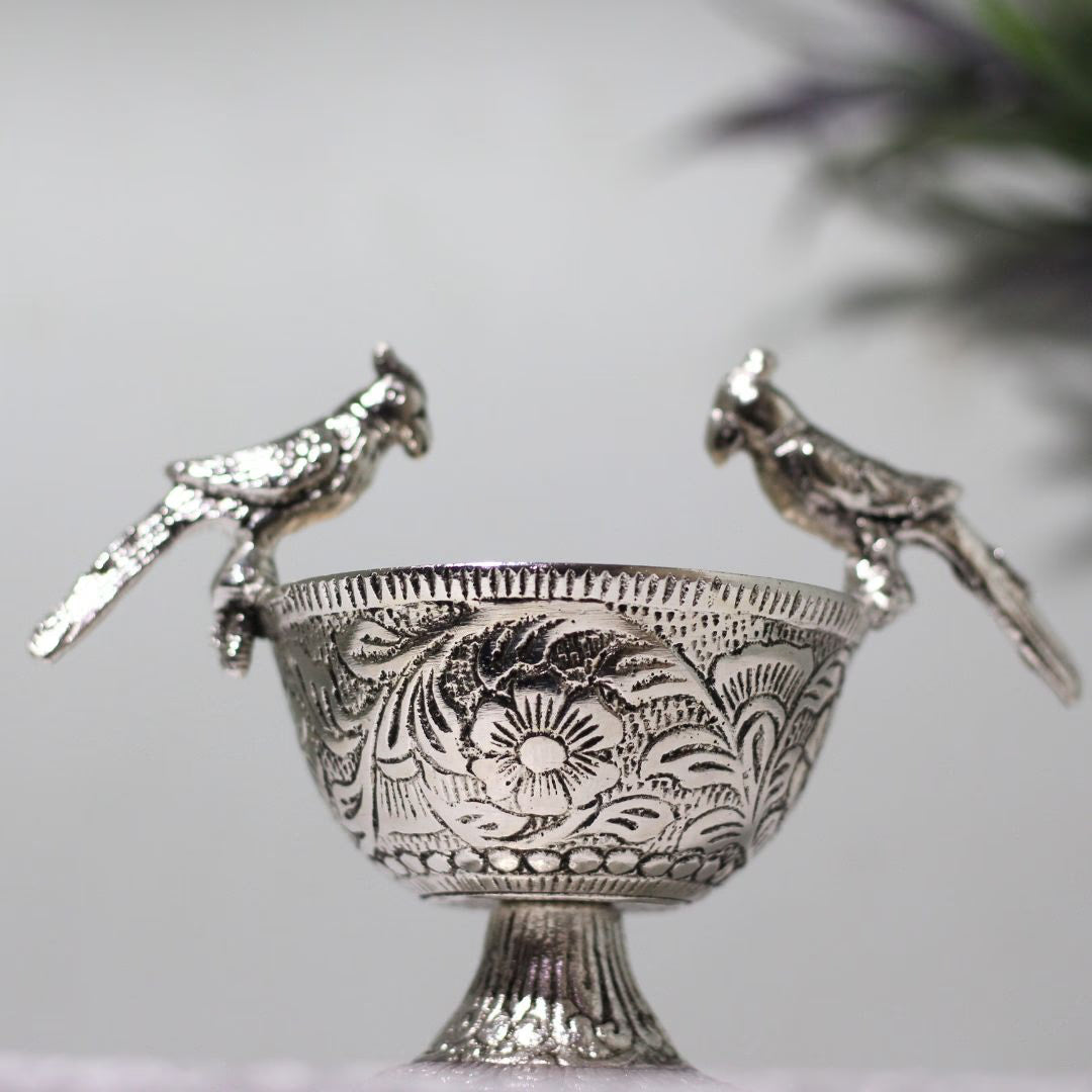 Metal Parrot Bowl — Handcrafted Decorative Serving Bowl