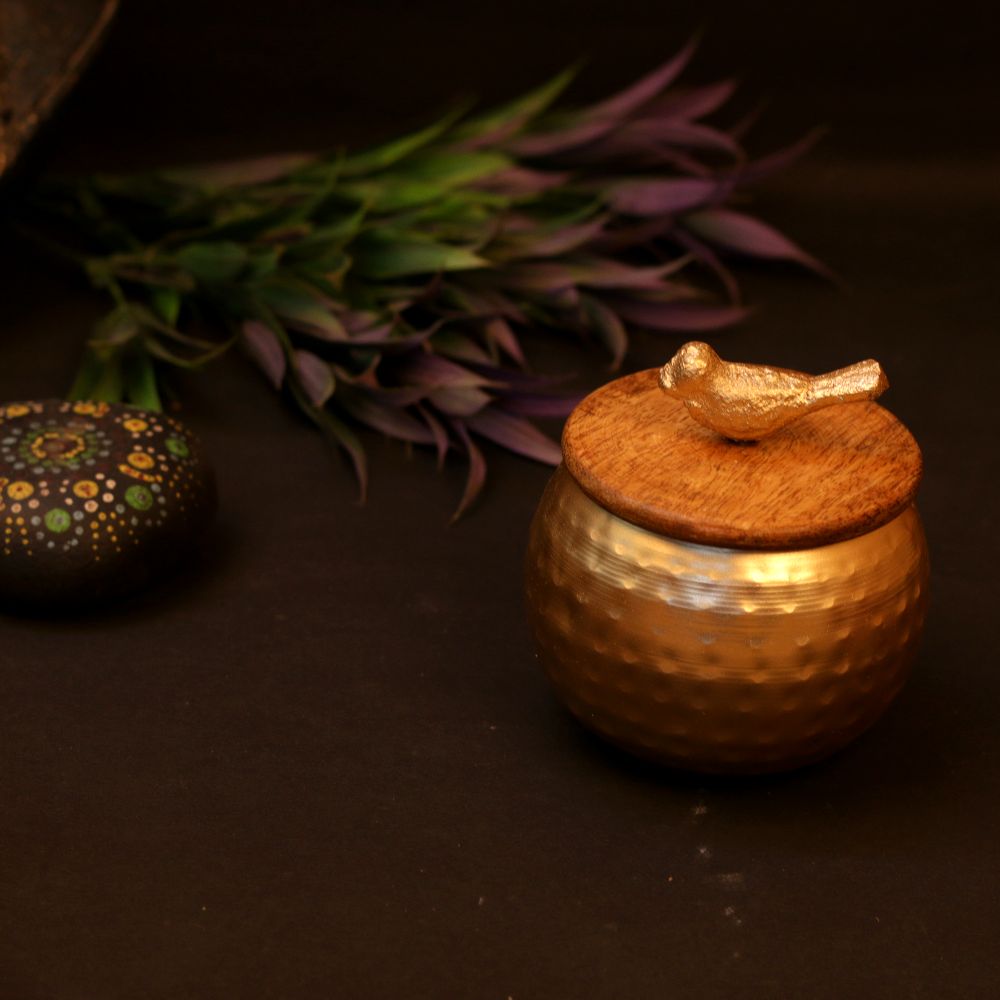 Handcrafted Iron Matki with Bird Cap – Decorative Metal Accent for Home Décor & Gifting