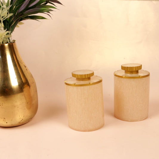 White Jaar Resin – Handcrafted Decorative Storage Jar