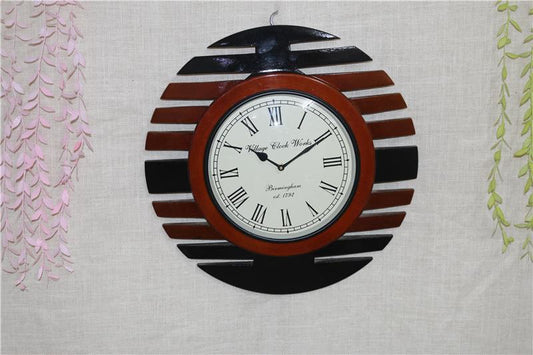 CUT WORK WALL CLOCK 18X18
