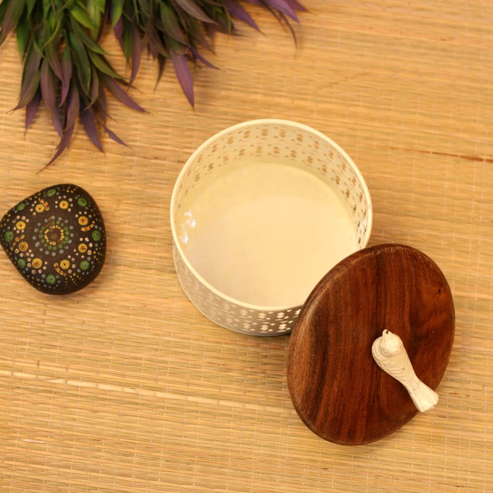 Matki with Wood Dhakkan – Handcrafted Traditional Storage Pot