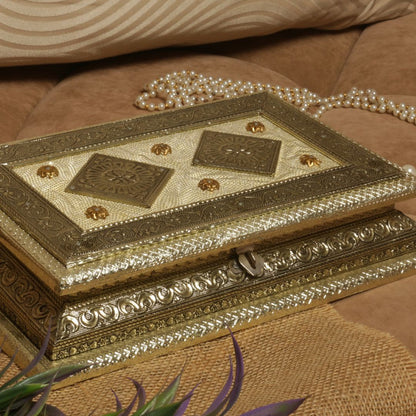 10*07 REGZIN DRY FRUIT BOX