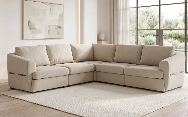 Modern L-Shaped Sectional Sofa with Corner Chaise
