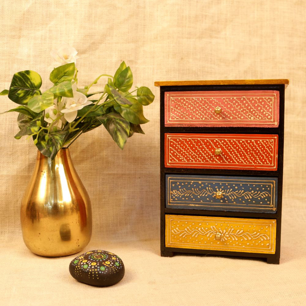 WOODEN ALMARI 11.5X9 (4 RACK)