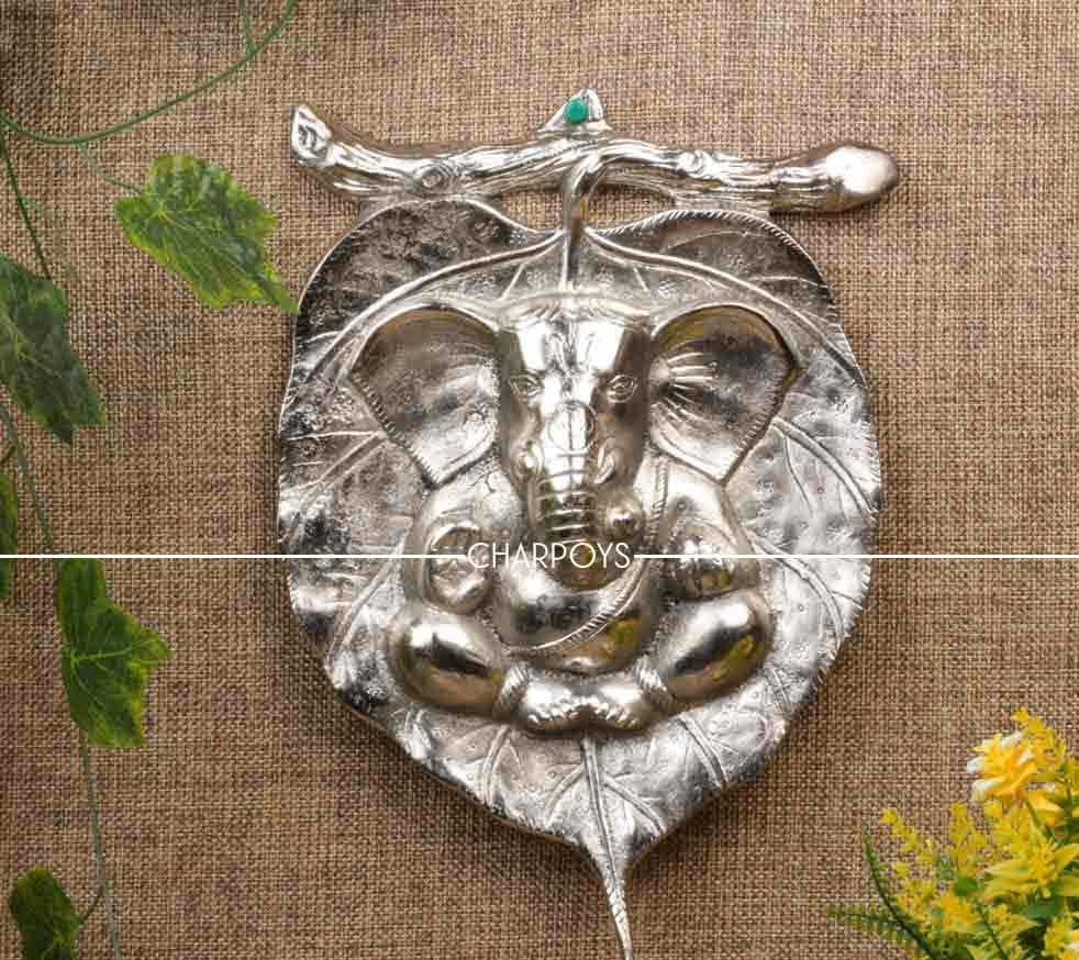 Shri Ganesh Leaf Design Wall Hanging — Handcrafted Metal Home Décor