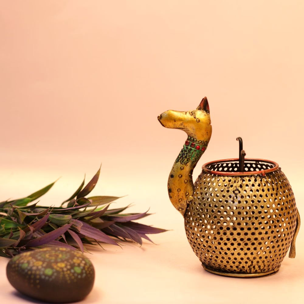 Handcrafted Iron Painted Camel Tea Light Holder – Decorative Metal Candle Holder for Home Décor