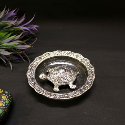 Tortoise Plate – Silver Glass