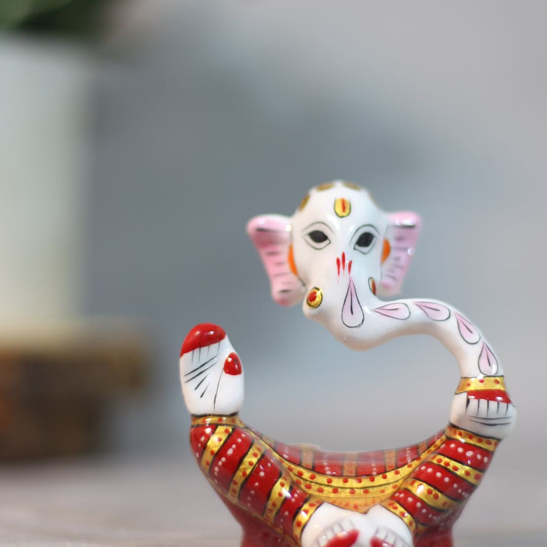 Metal Hawa Ganesh Figurine 3" — Handcrafted Flying Ganesha Showpiece